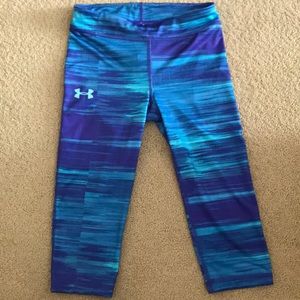 NWT Under Armour Capri leggings, Small